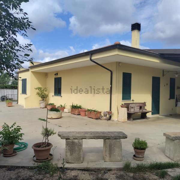 casa indipendente in vendita a Sogliano Cavour