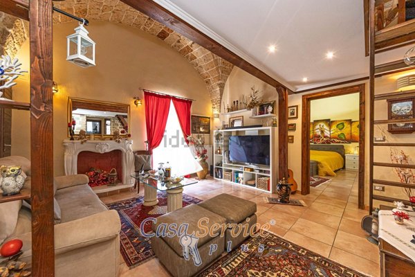 casa indipendente in vendita a Sogliano Cavour