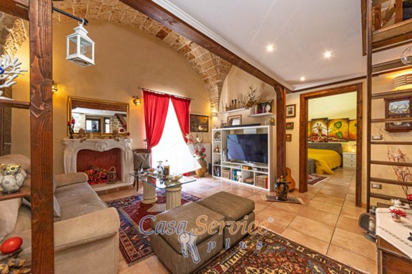 casa indipendente in vendita a Sogliano Cavour