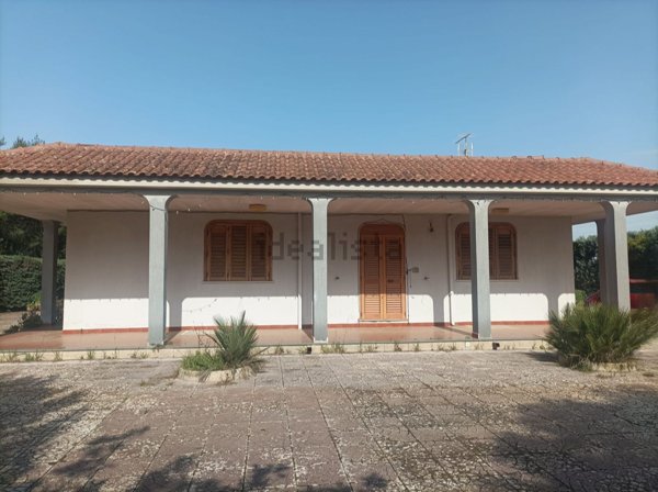 casa indipendente in vendita a Sogliano Cavour