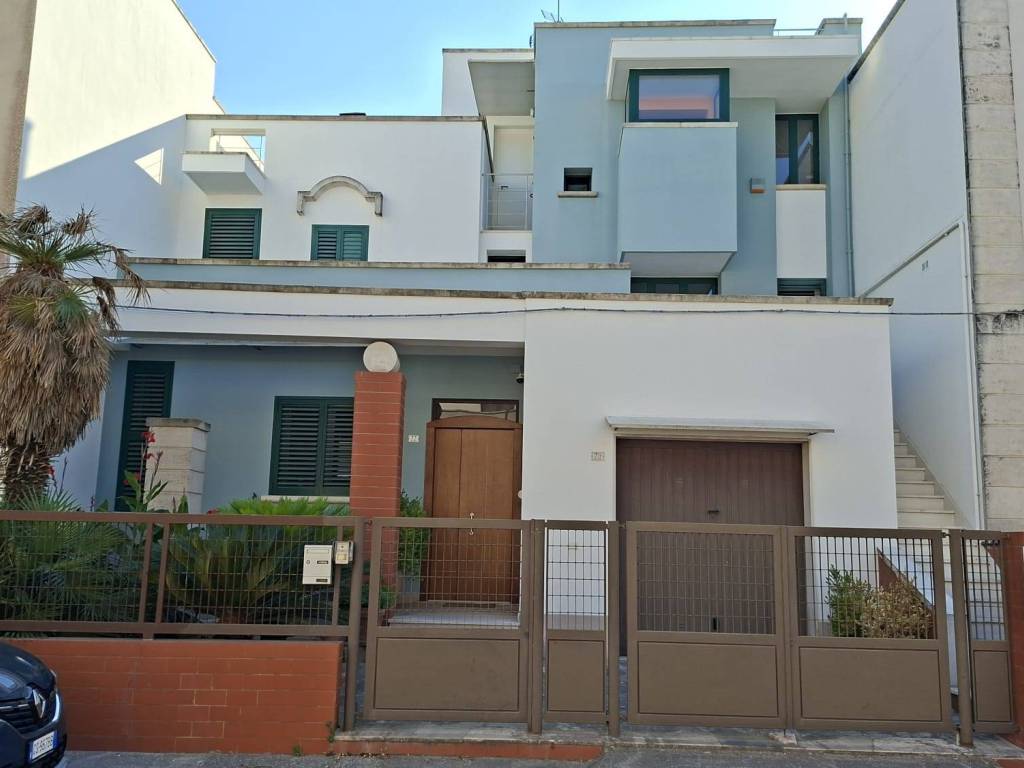 casa indipendente in vendita a Sogliano Cavour