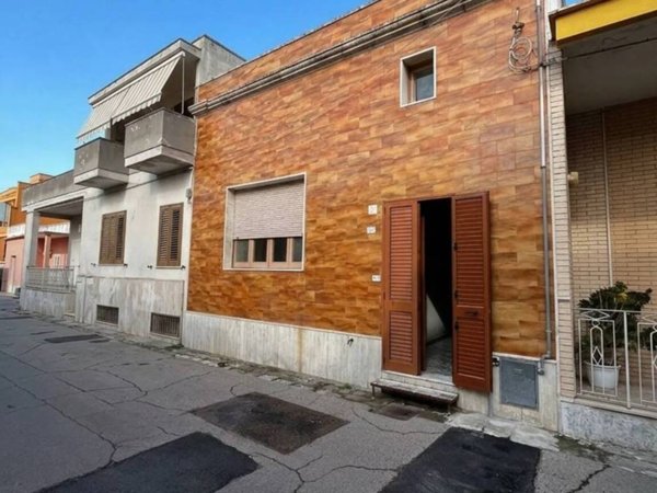 casa indipendente in vendita a Sogliano Cavour