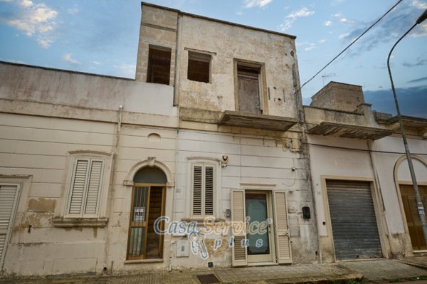 casa indipendente in vendita a Soleto