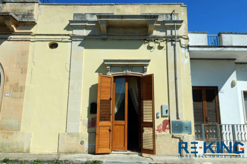 casa indipendente in vendita a Soleto