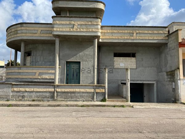 casa indipendente in vendita a Soleto