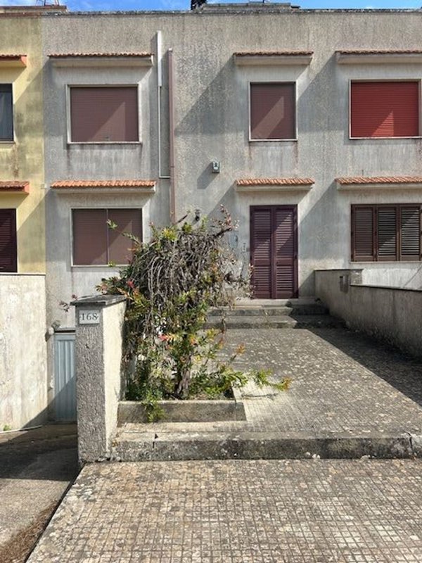 casa indipendente in vendita a Soleto