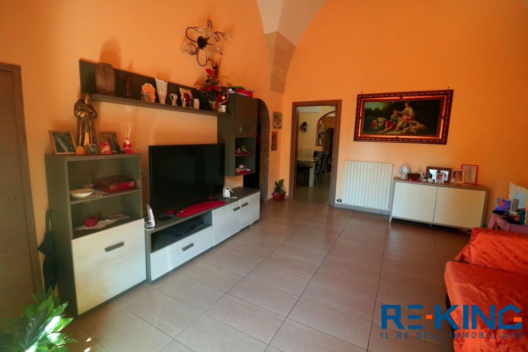 casa indipendente in vendita a Soleto