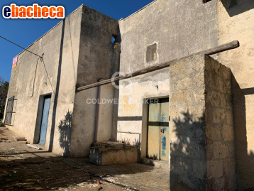 casa indipendente in vendita a Specchia