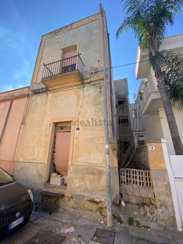 appartamento in vendita a Specchia