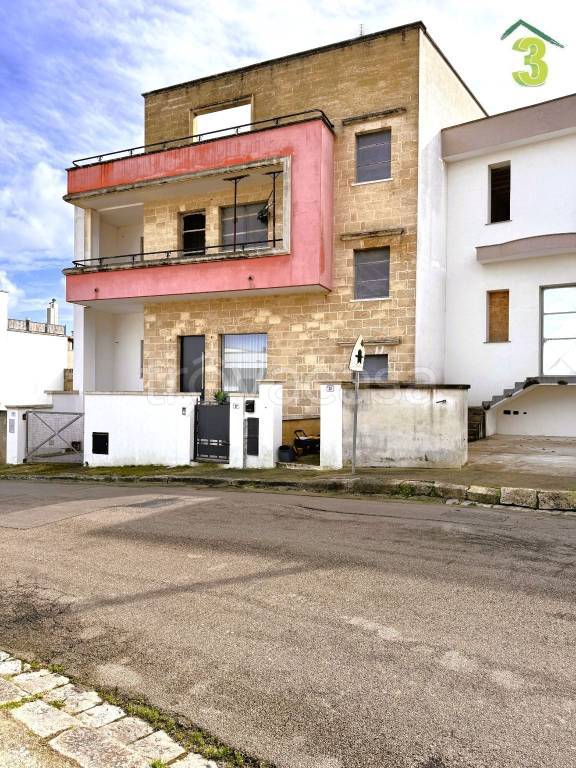 appartamento in vendita a Specchia