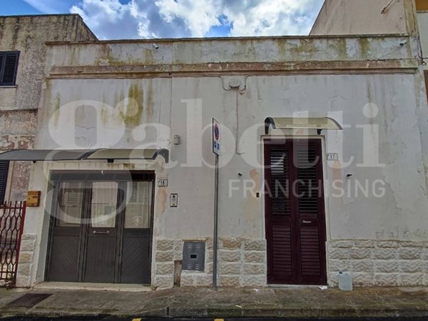 casa indipendente in vendita a Specchia