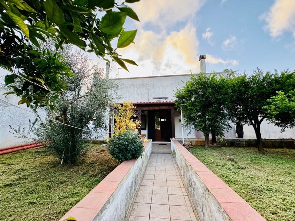 casa indipendente in vendita a Specchia