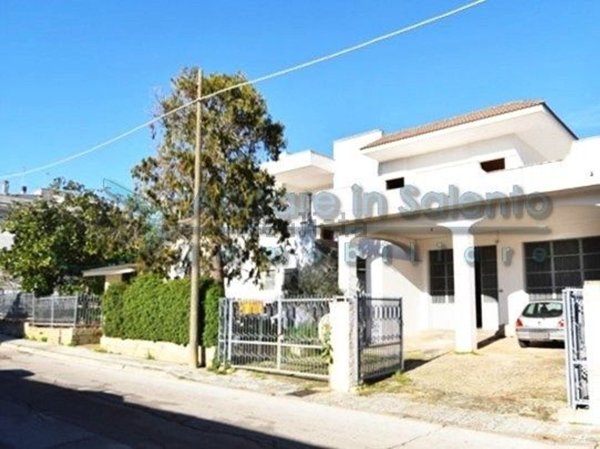 casa indipendente in vendita a Specchia