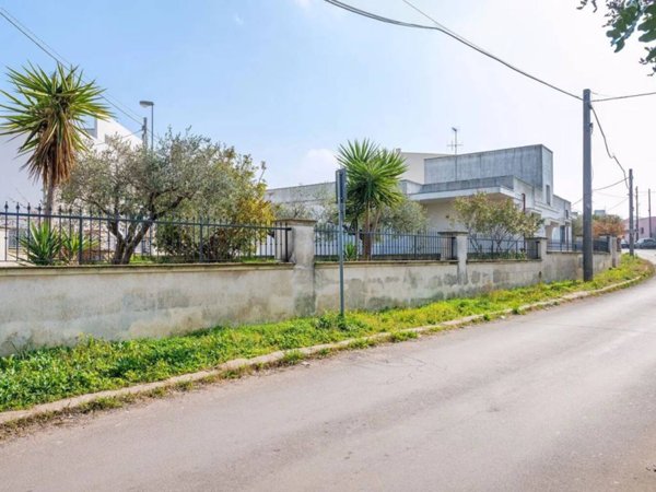 casa indipendente in vendita a Specchia