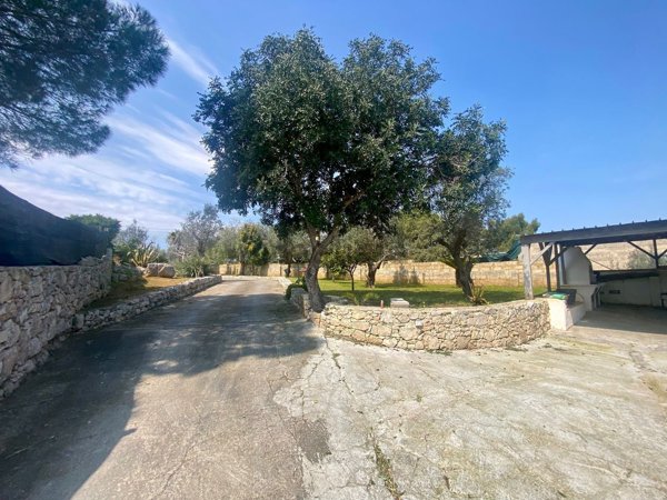 casa indipendente in vendita a Specchia