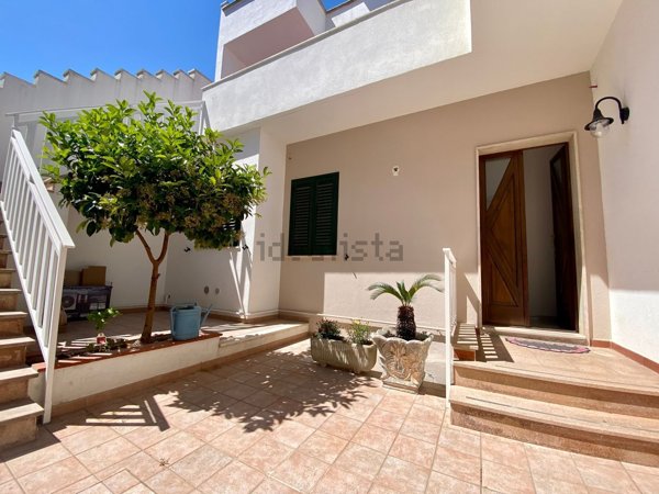 casa semindipendente in vendita a Specchia