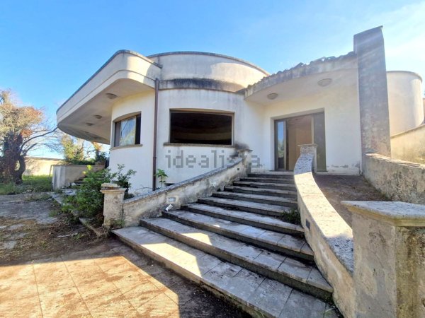 casa indipendente in vendita a Specchia