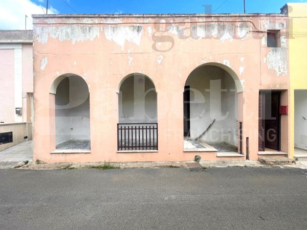 casa indipendente in vendita a Spongano