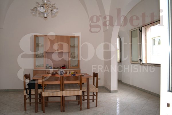 casa indipendente in vendita a Spongano