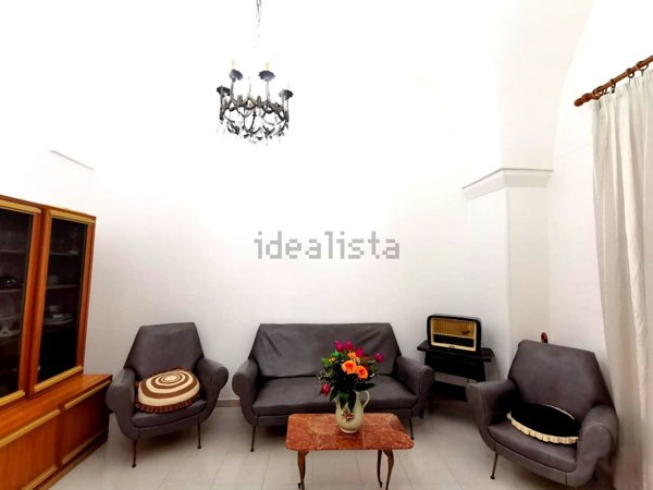 casa indipendente in vendita a Spongano