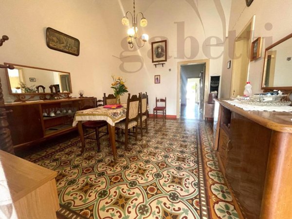 casa indipendente in vendita a Spongano