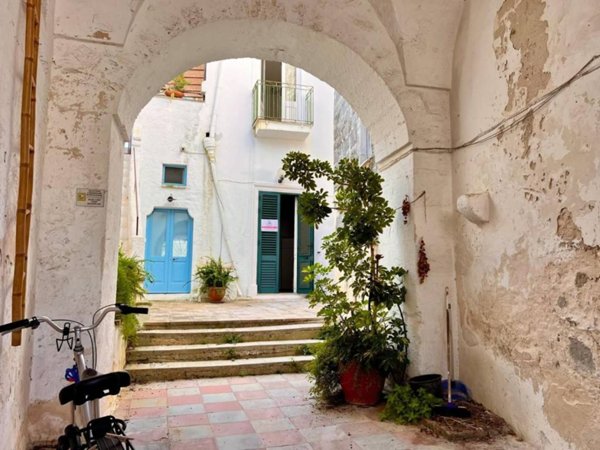 casa indipendente in vendita a Spongano