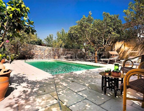 casa indipendente in vendita a Spongano