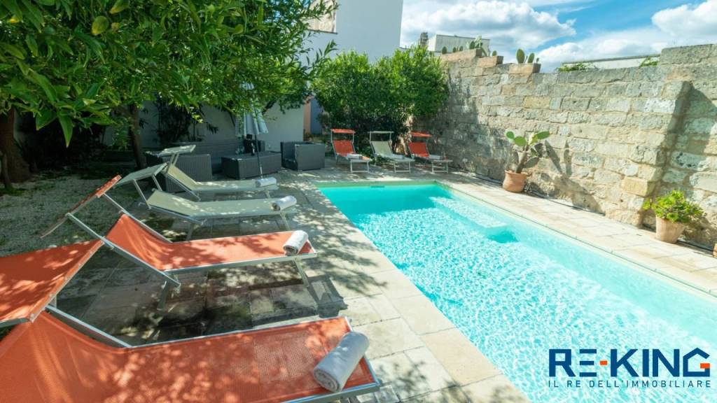 casa indipendente in vendita a Spongano