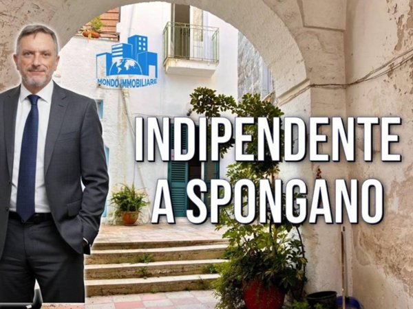 casa indipendente in vendita a Spongano