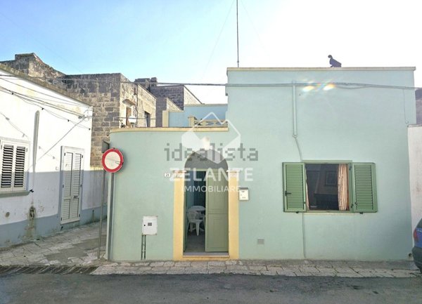 casa indipendente in vendita a Spongano