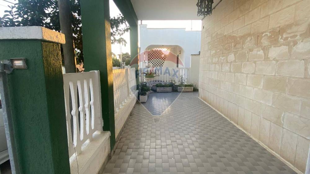 casa indipendente in vendita a Squinzano