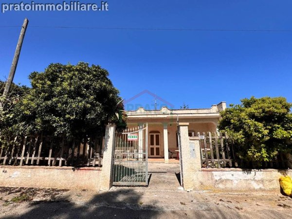 casa indipendente in vendita a Squinzano