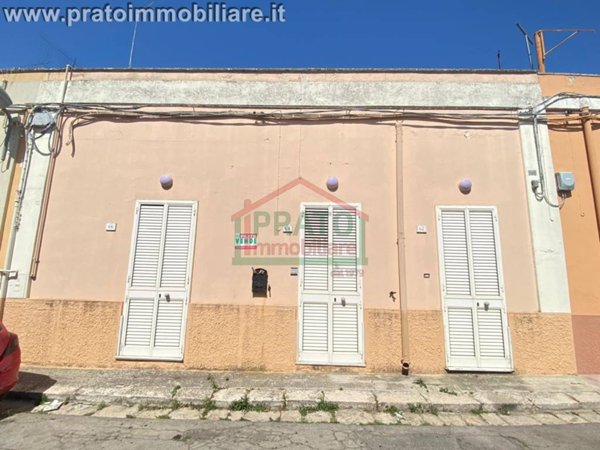 casa indipendente in vendita a Squinzano