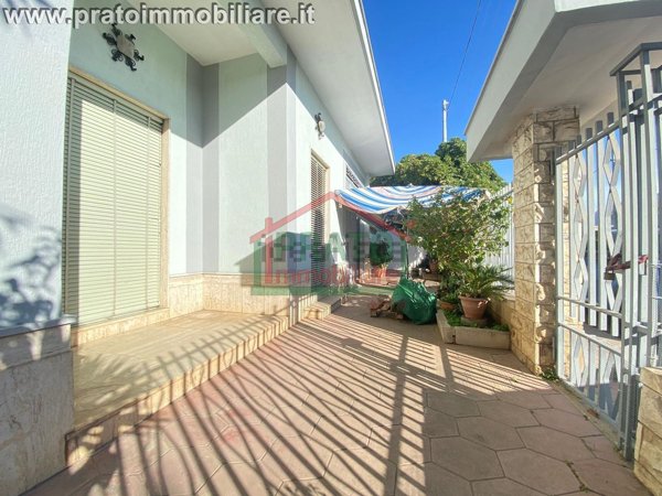 casa indipendente in vendita a Squinzano