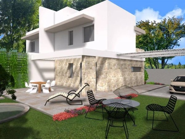 casa indipendente in vendita a Squinzano
