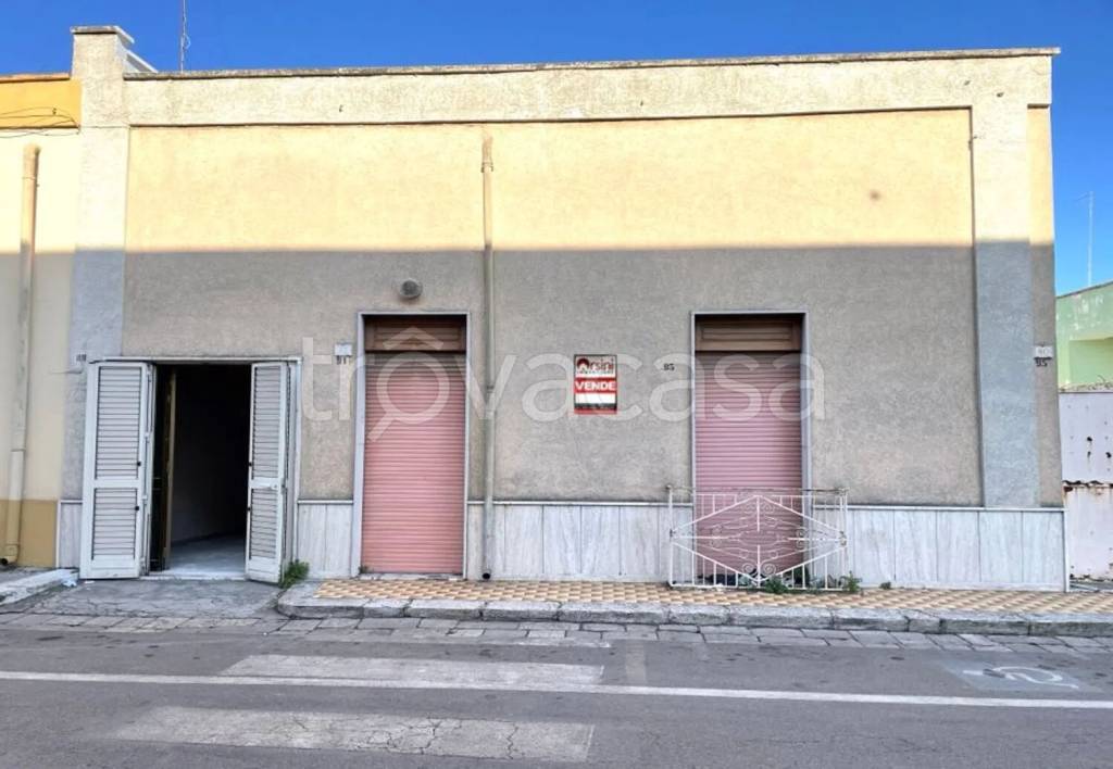 trivano in vendita a Squinzano