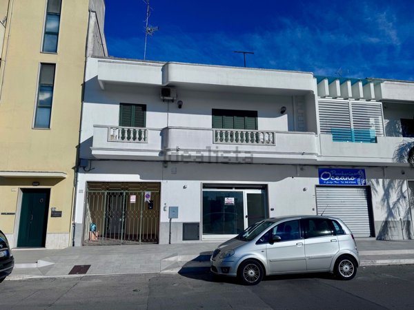 casa indipendente in vendita a Squinzano