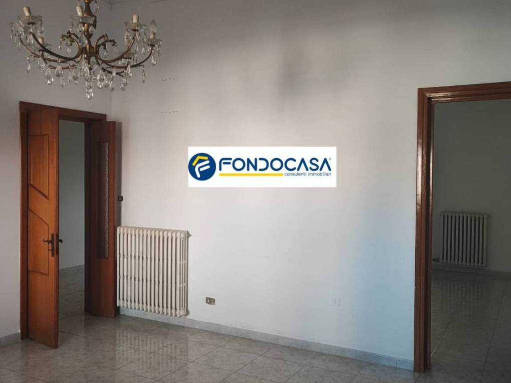 casa indipendente in vendita a Squinzano