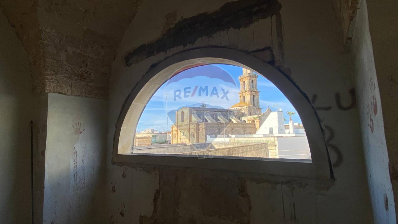 casa indipendente in vendita a Squinzano