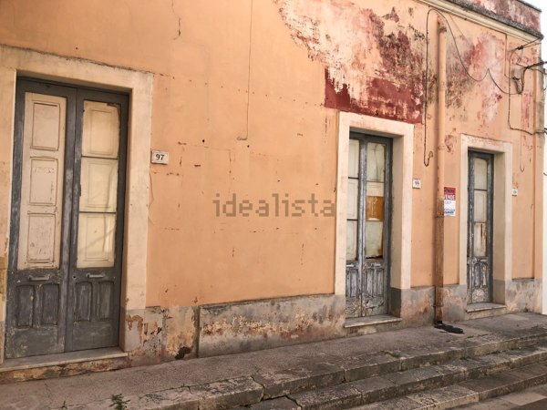 appartamento in vendita a Squinzano