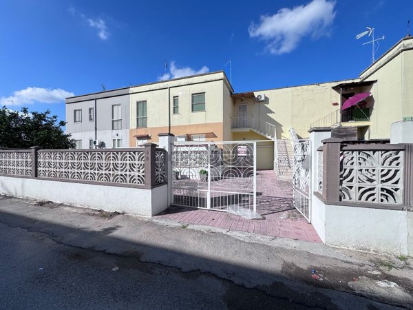 casa indipendente in vendita a Squinzano