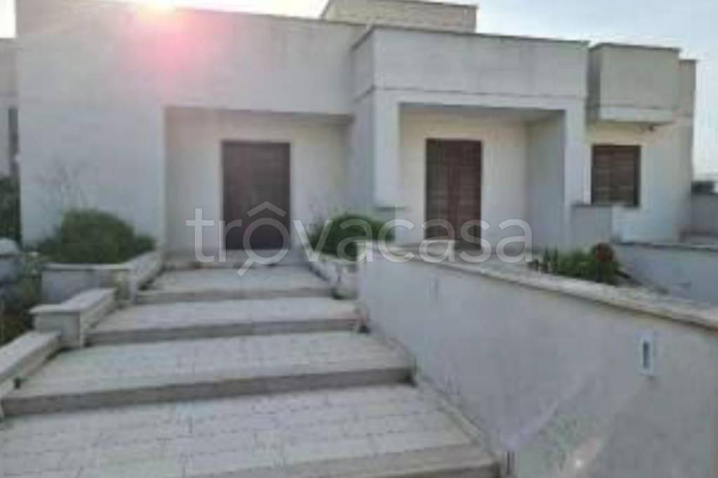 casa indipendente in vendita a Squinzano