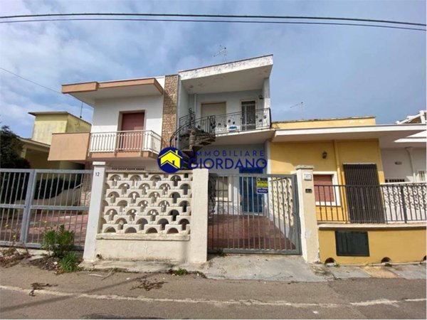 casa indipendente in vendita a Squinzano