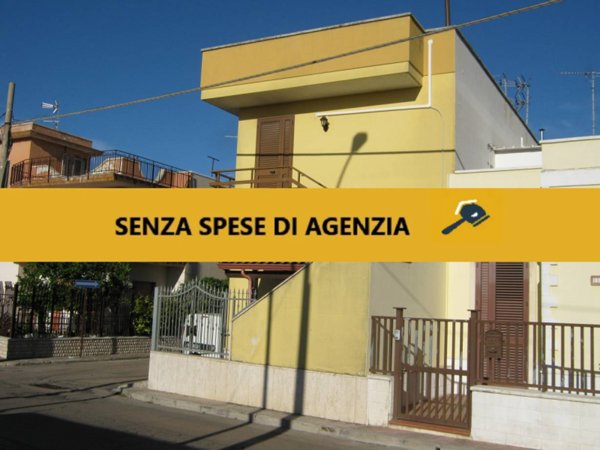 casa indipendente in vendita a Squinzano