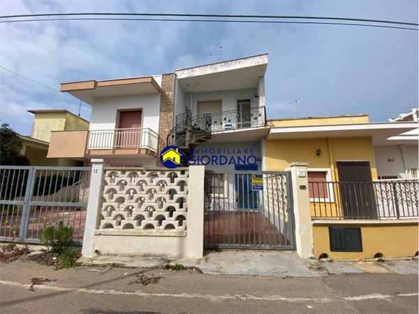 casa indipendente in vendita a Squinzano