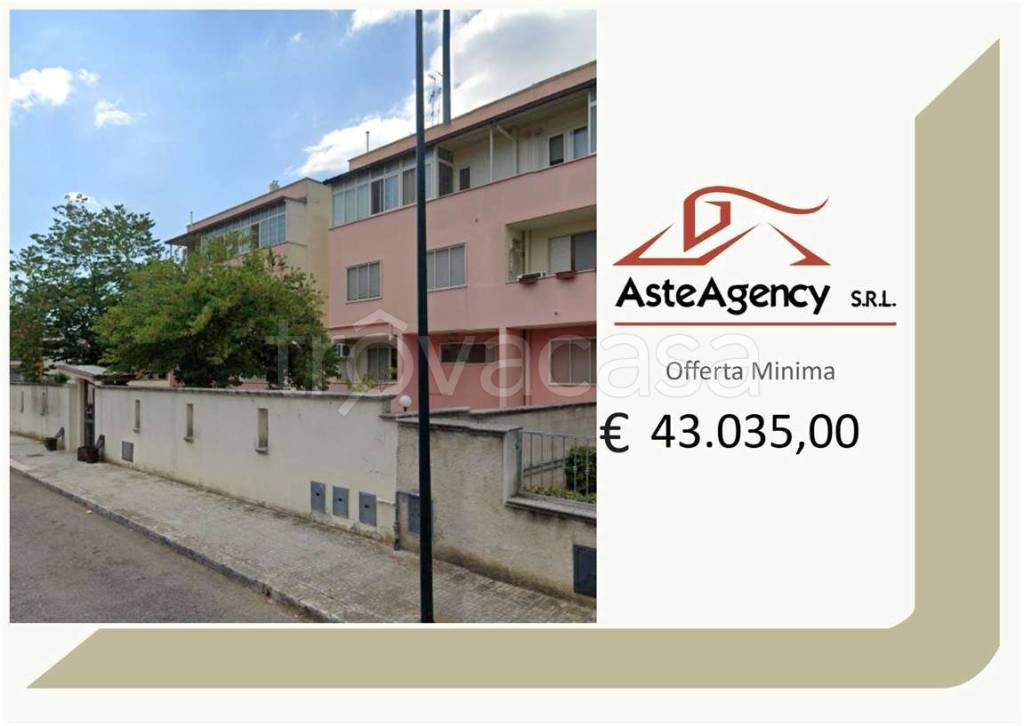 appartamento in vendita a Squinzano