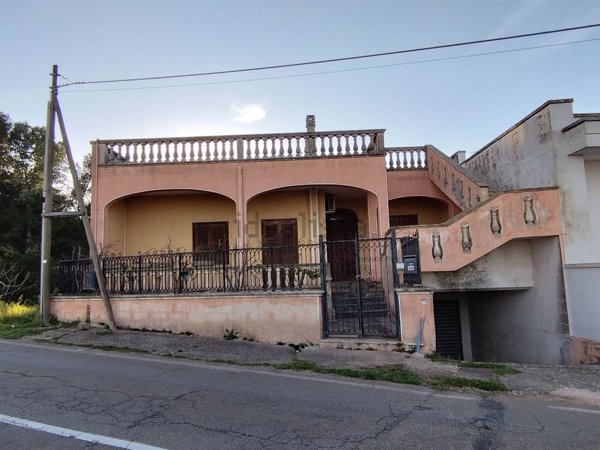 casa indipendente in vendita a Sternatia