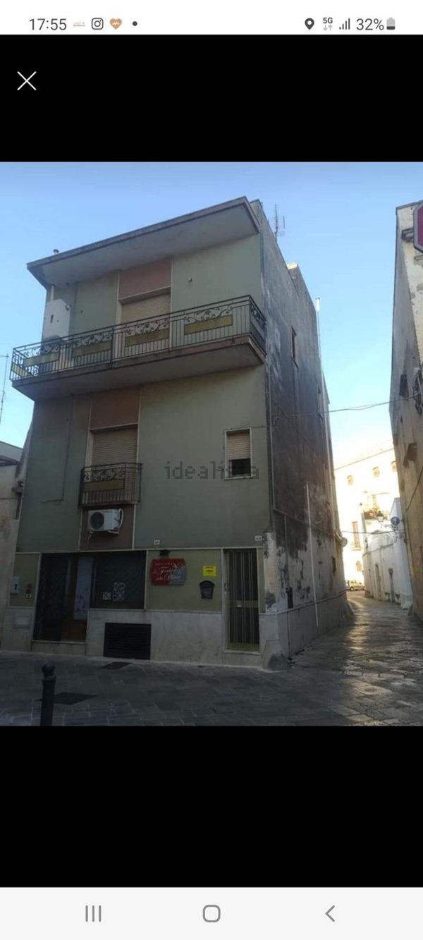 esavano in vendita a Sternatia