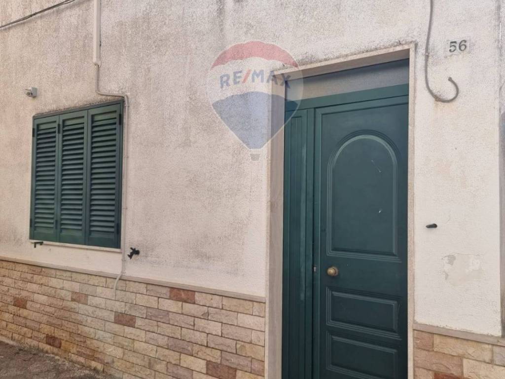 casa indipendente in vendita a Sternatia