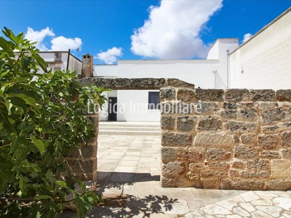 casa indipendente in vendita a Sternatia